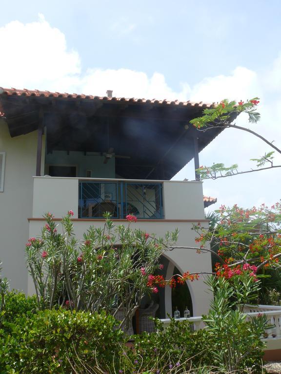 Apartment 1 And 5 In Windsock Beach Resort Bonaire Exterior foto