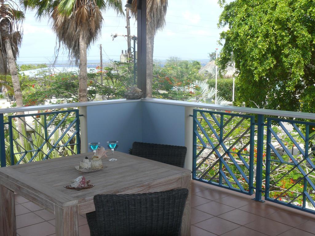 Apartment 1 And 5 In Windsock Beach Resort Bonaire Exterior foto